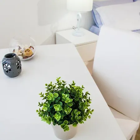 Castello Aragonese בית הארחה 3*